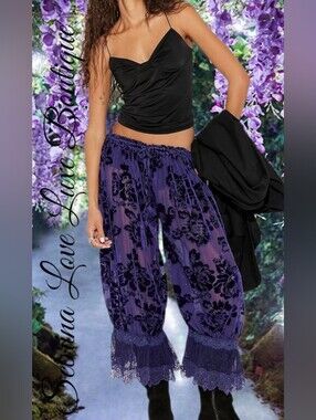 Romantic Victorian Inspired Purple & Black Lace Hem Boho Bloomer Pantaloon Pants